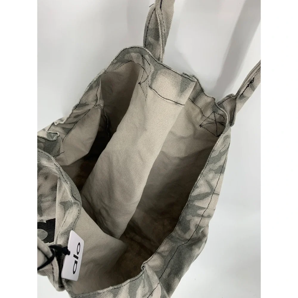 Alo Yoga Shopper Tote Unisex OS Gray Tie Dye Canvas Large Gym Travel Bag NEW